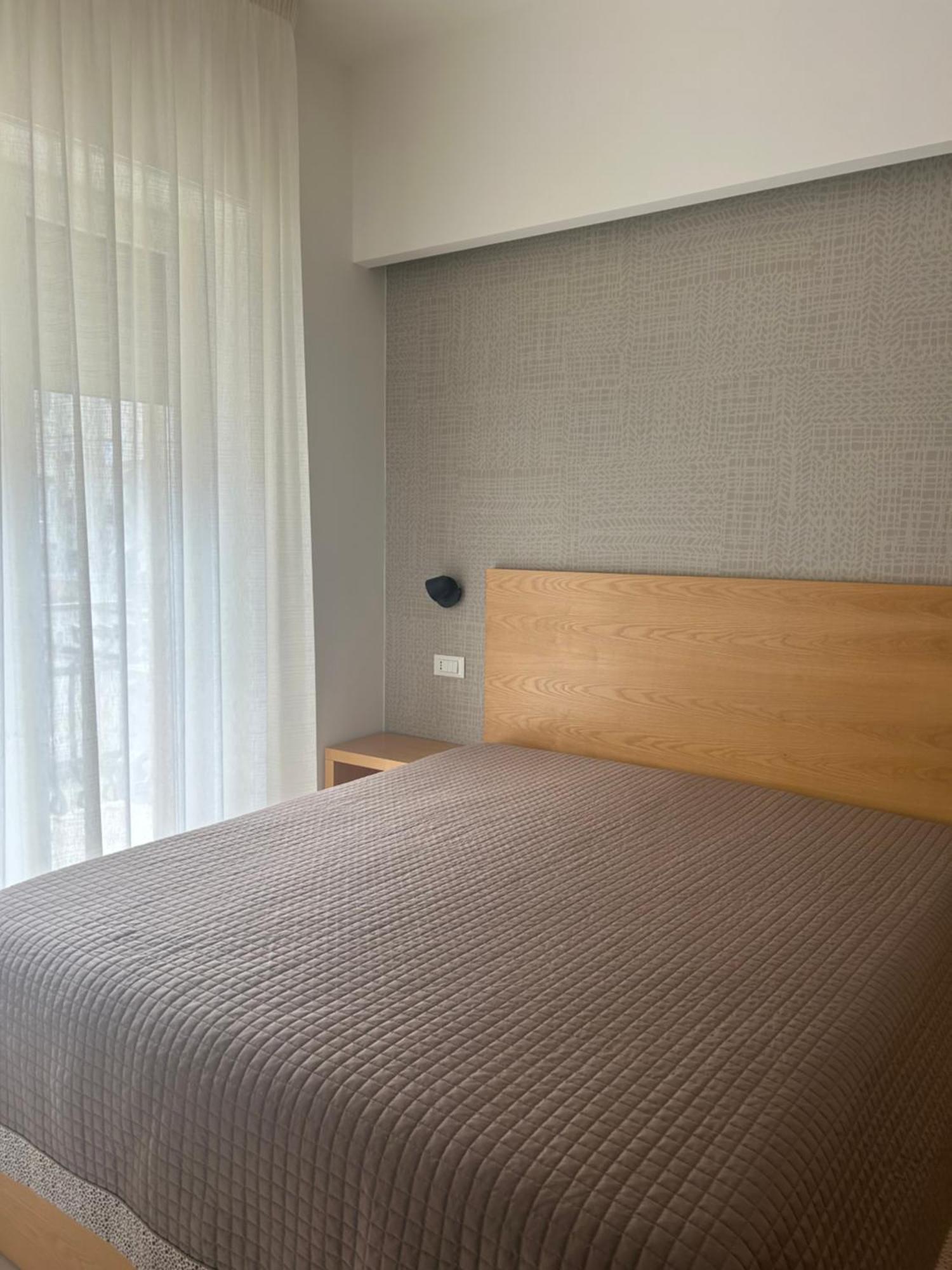 Tuile 34 Bed and Breakfast Λέτσε Εξωτερικό φωτογραφία